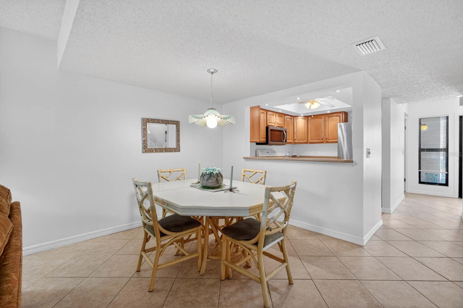 SEAWINDS CONDO - Residential