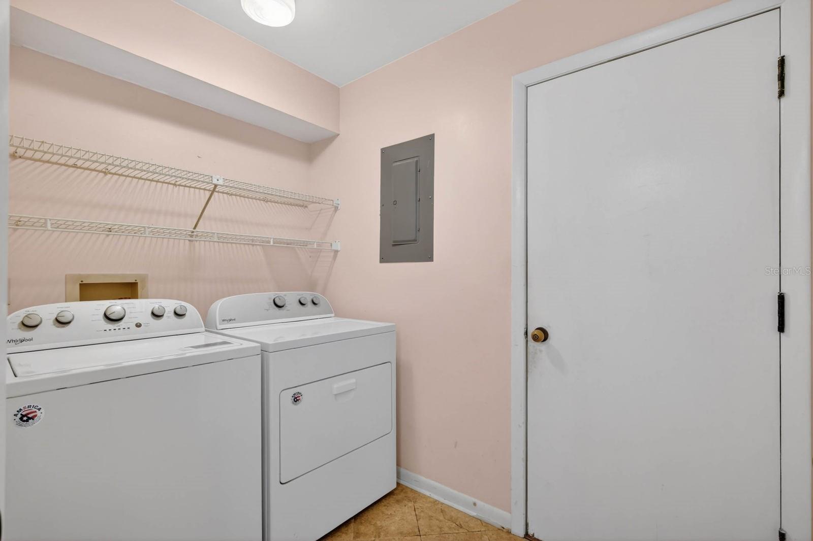 SEAWINDS CONDO - Residential