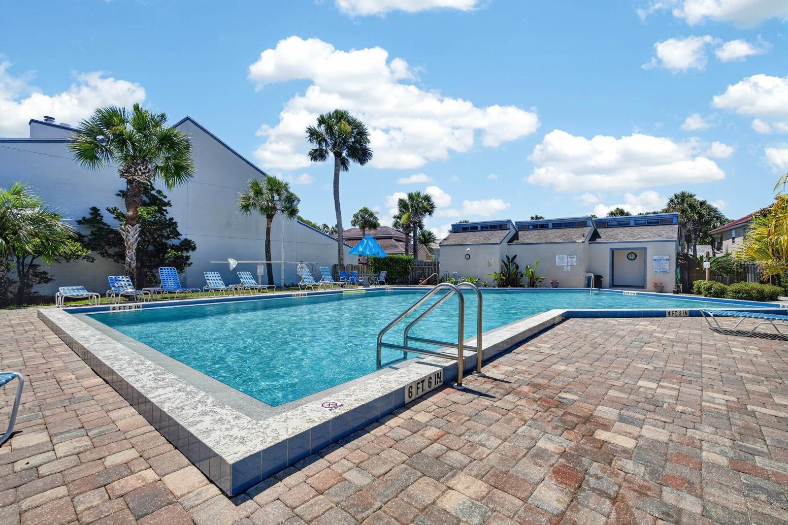SEAWINDS CONDO - Residential