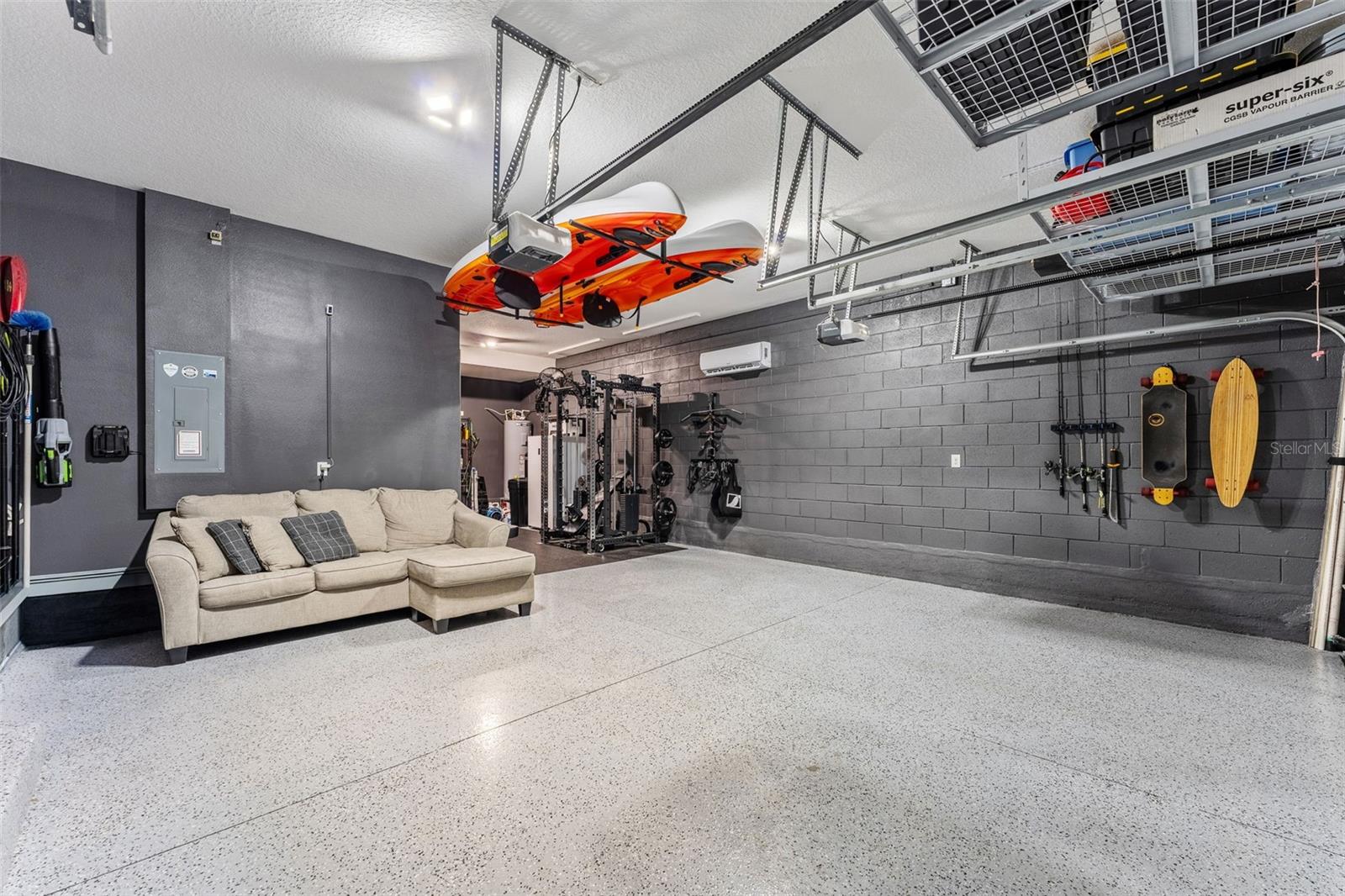 WATERLEIGH PH 2C-1 - Residential