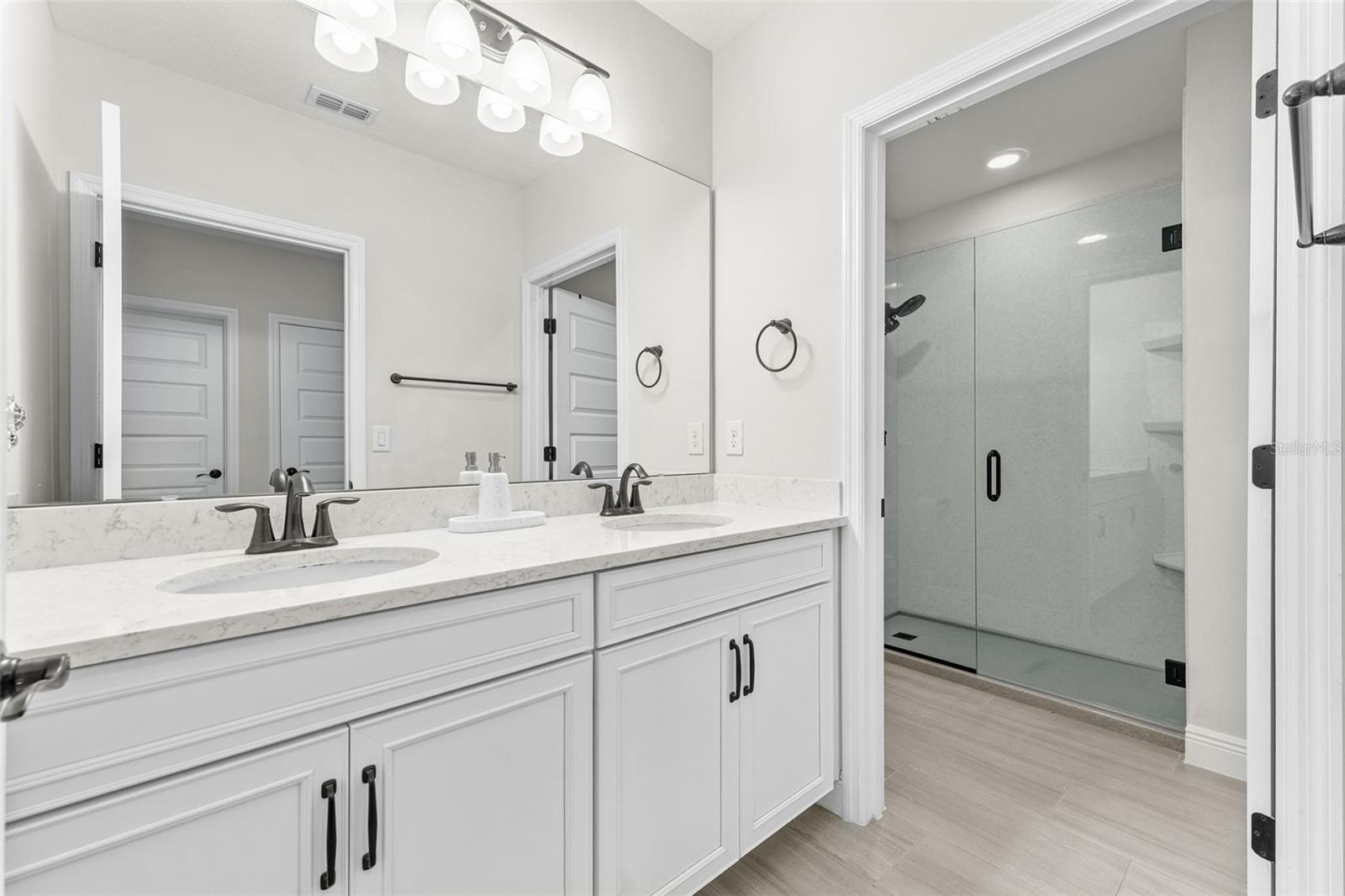 WATERLEIGH PH 2C-1 - Residential