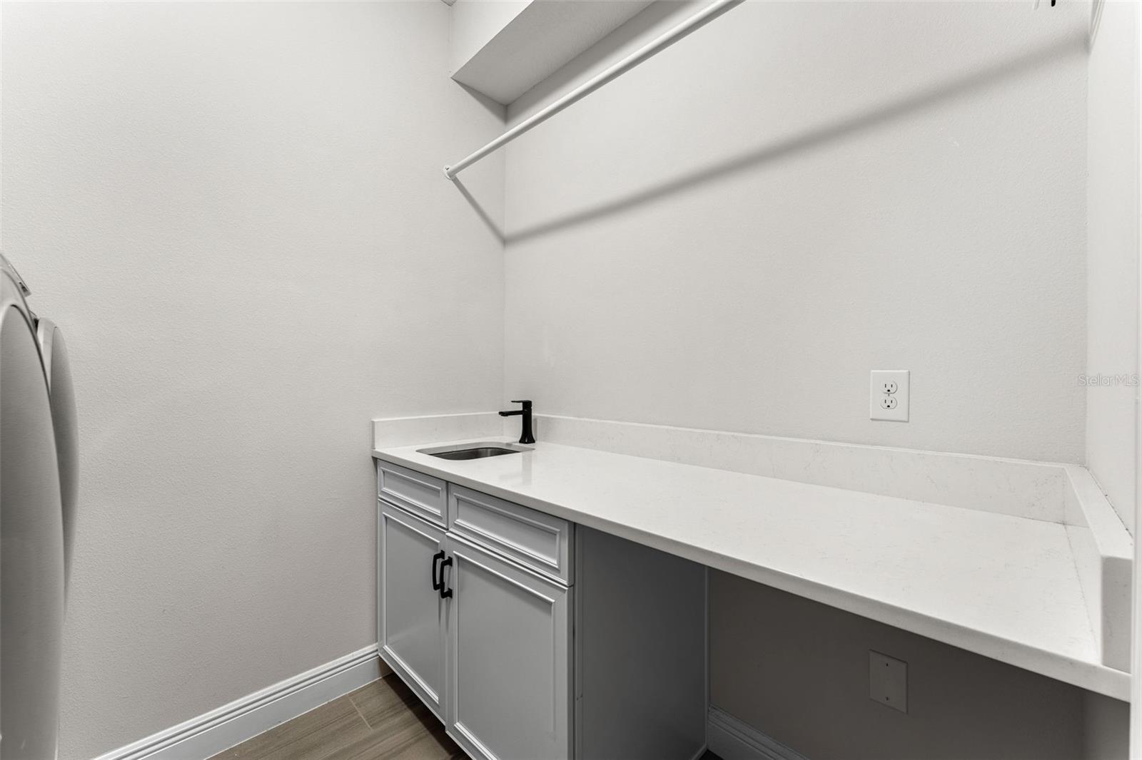 WATERLEIGH PH 2C-1 - Residential