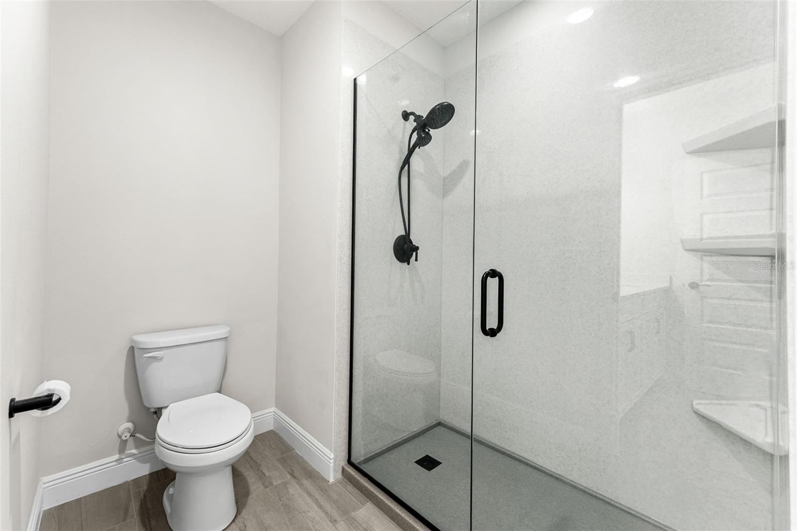 WATERLEIGH PH 2C-1 - Residential