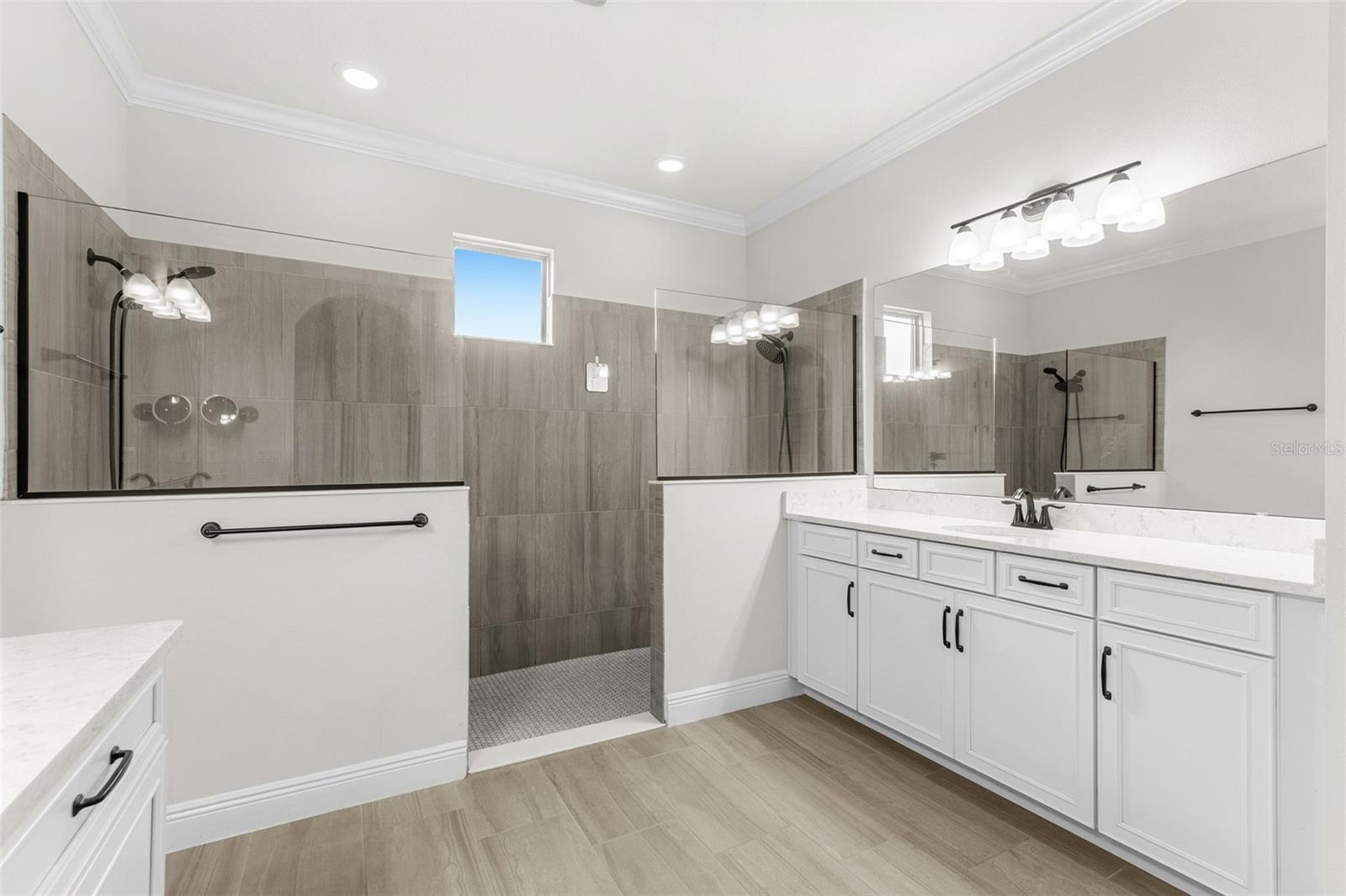 WATERLEIGH PH 2C-1 - Residential