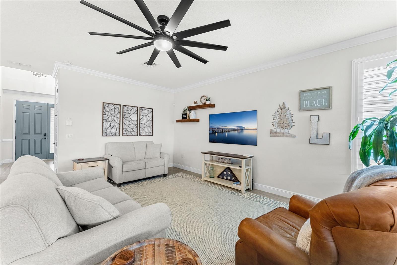 WATERLEIGH PH 2C-1 - Residential