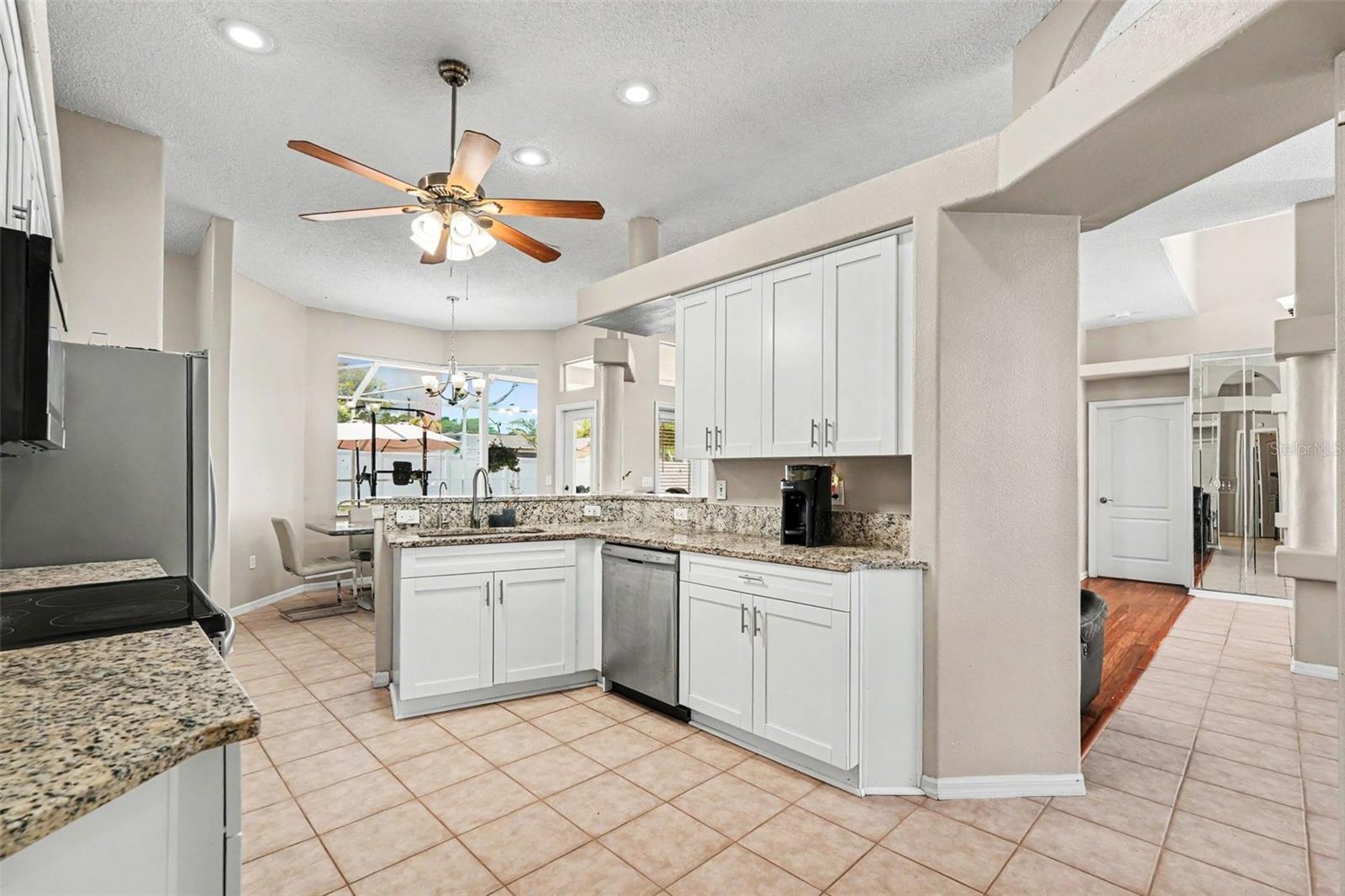 SPRING HILL - Residential