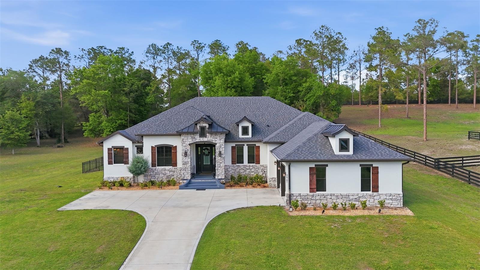 LAKEWOOD RANCHES SUB - Residential