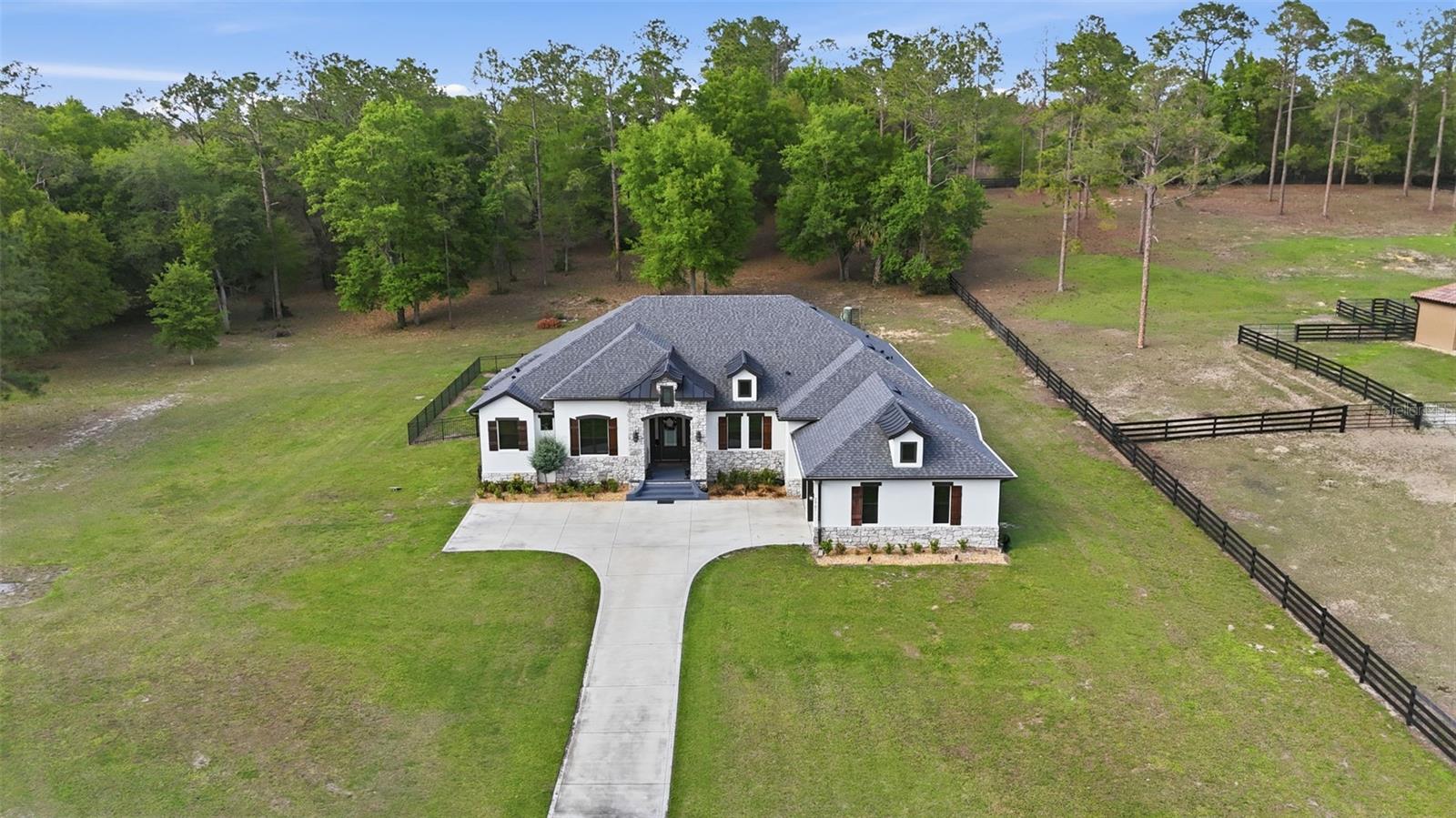 LAKEWOOD RANCHES SUB - Residential