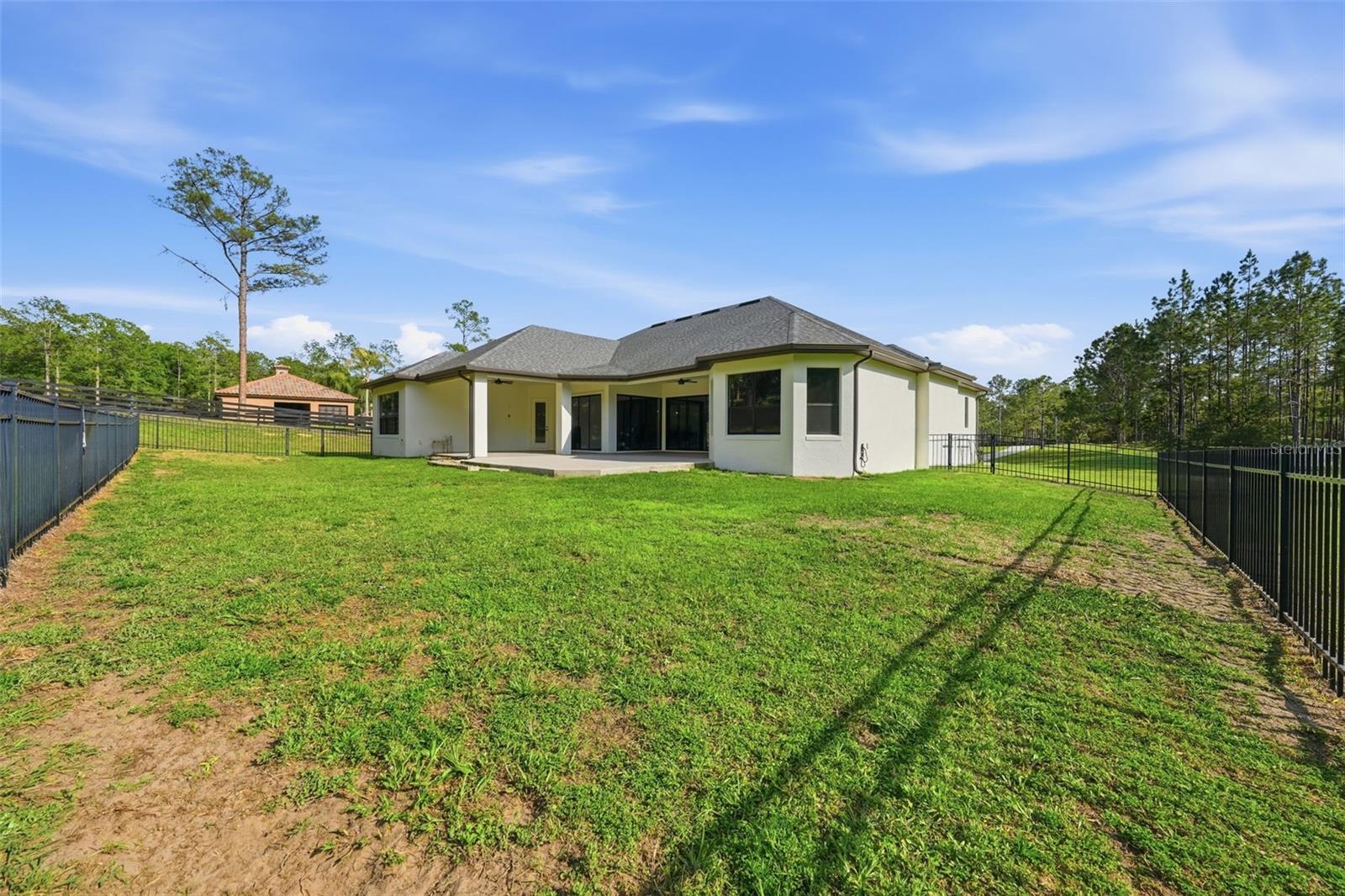 LAKEWOOD RANCHES SUB - Residential
