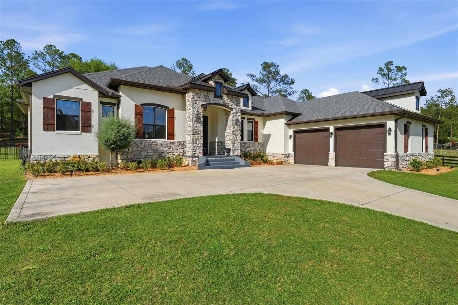 LAKEWOOD RANCHES SUB - Residential