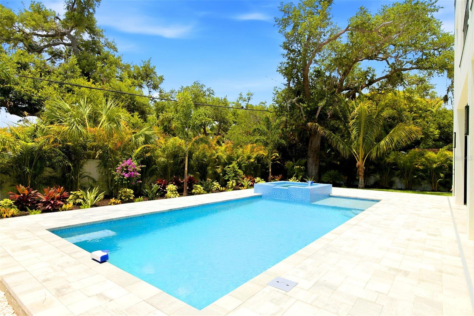 HARTLAND PARK - Residential