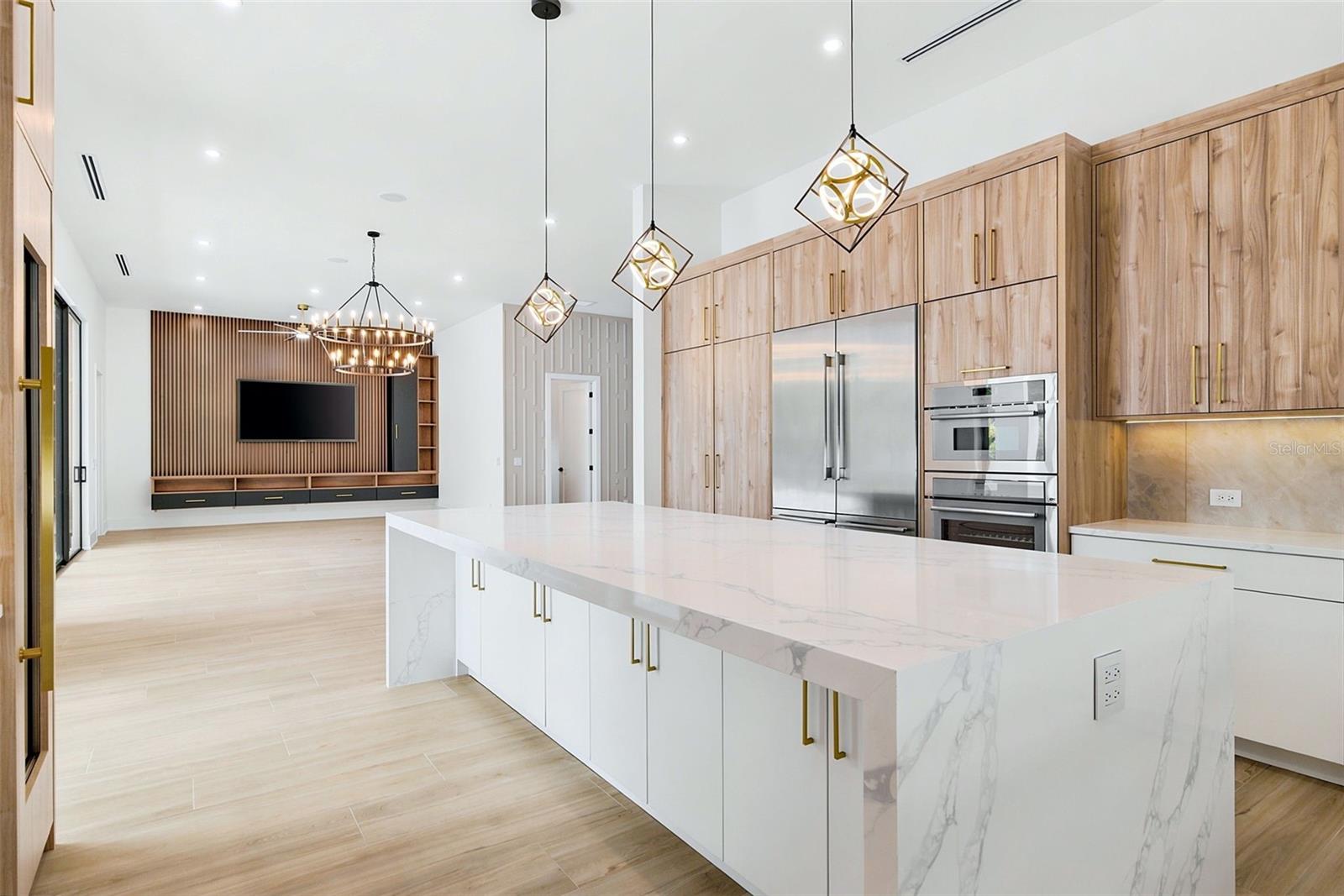 HARTLAND PARK - Residential