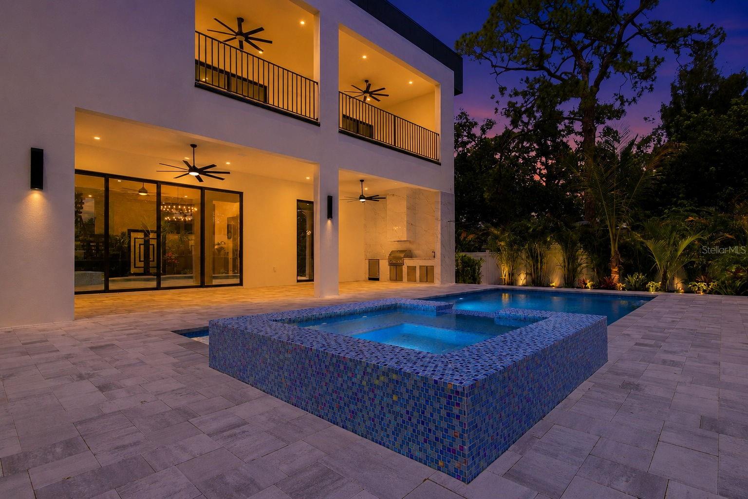 HARTLAND PARK - Residential