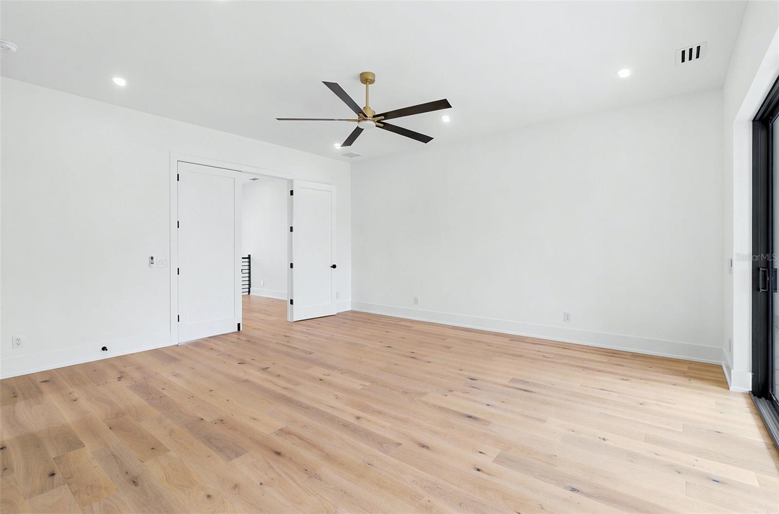 HARTLAND PARK - Residential