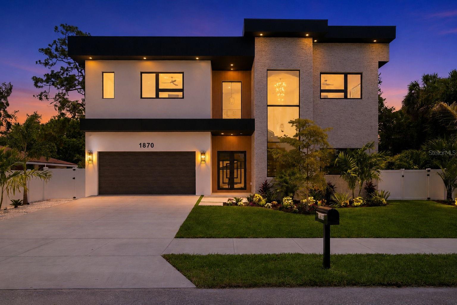 HARTLAND PARK - Residential