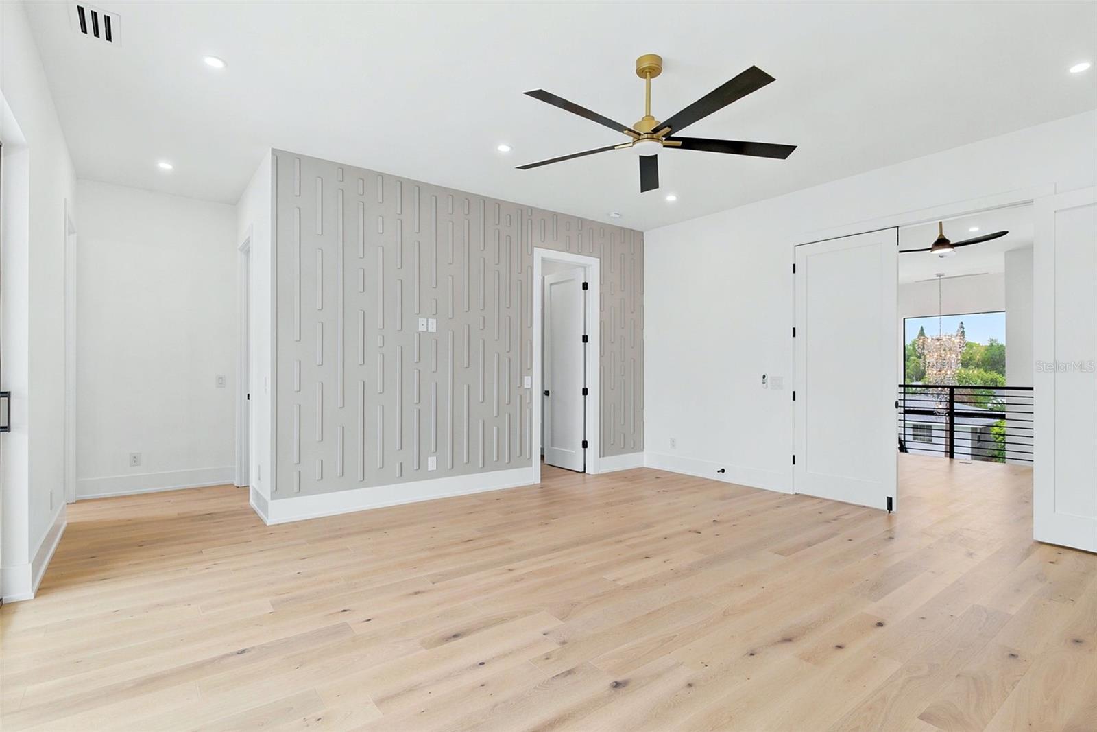 HARTLAND PARK - Residential