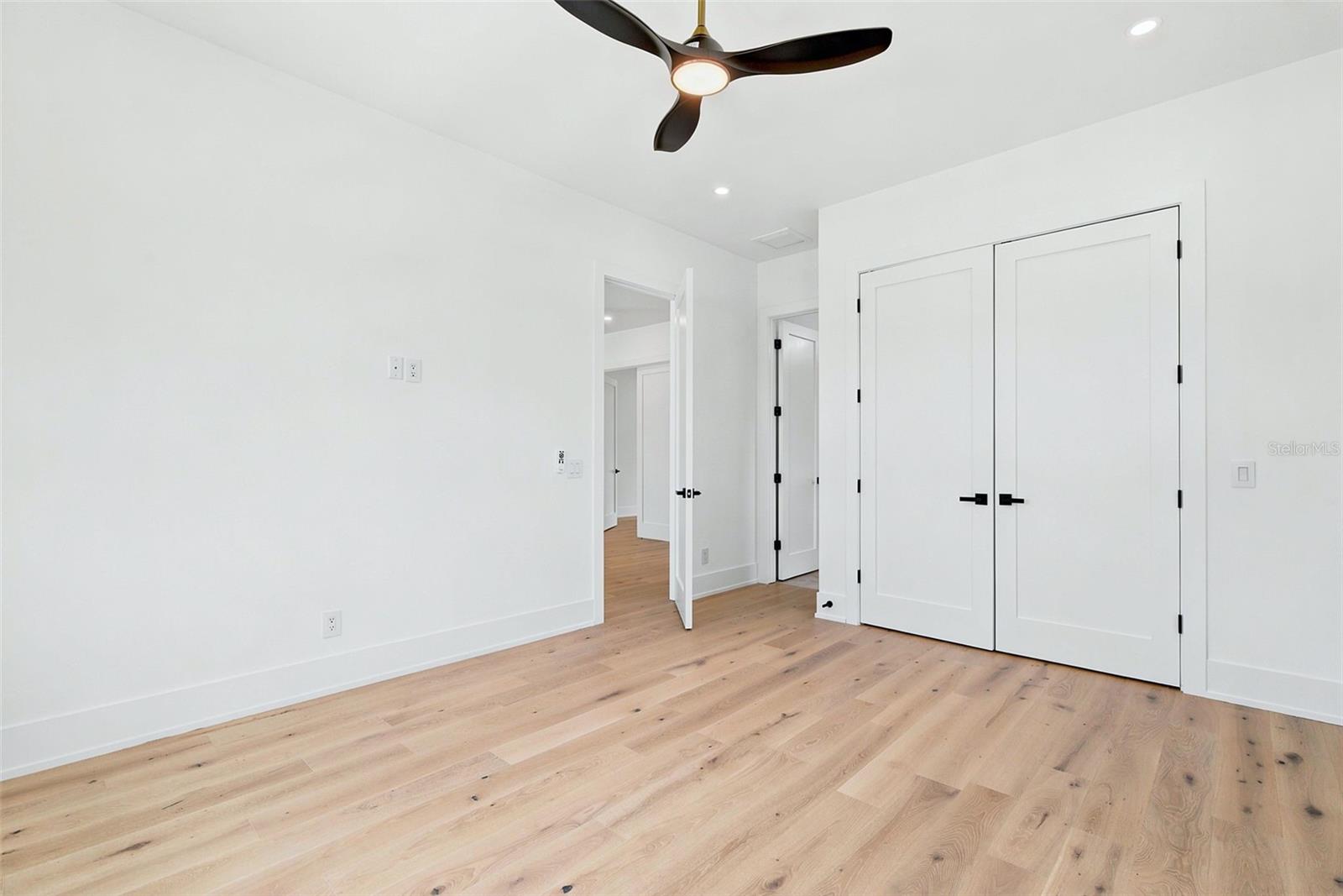 HARTLAND PARK - Residential