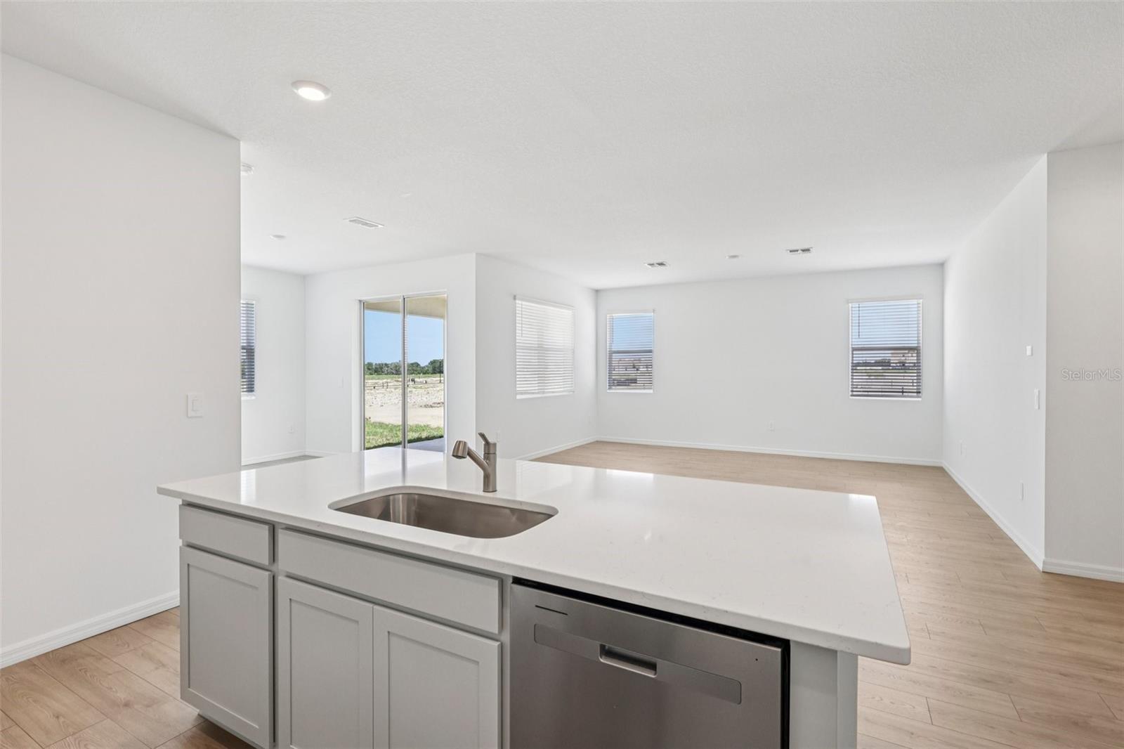 HARMONY ON LAKE ELOISE - Residential