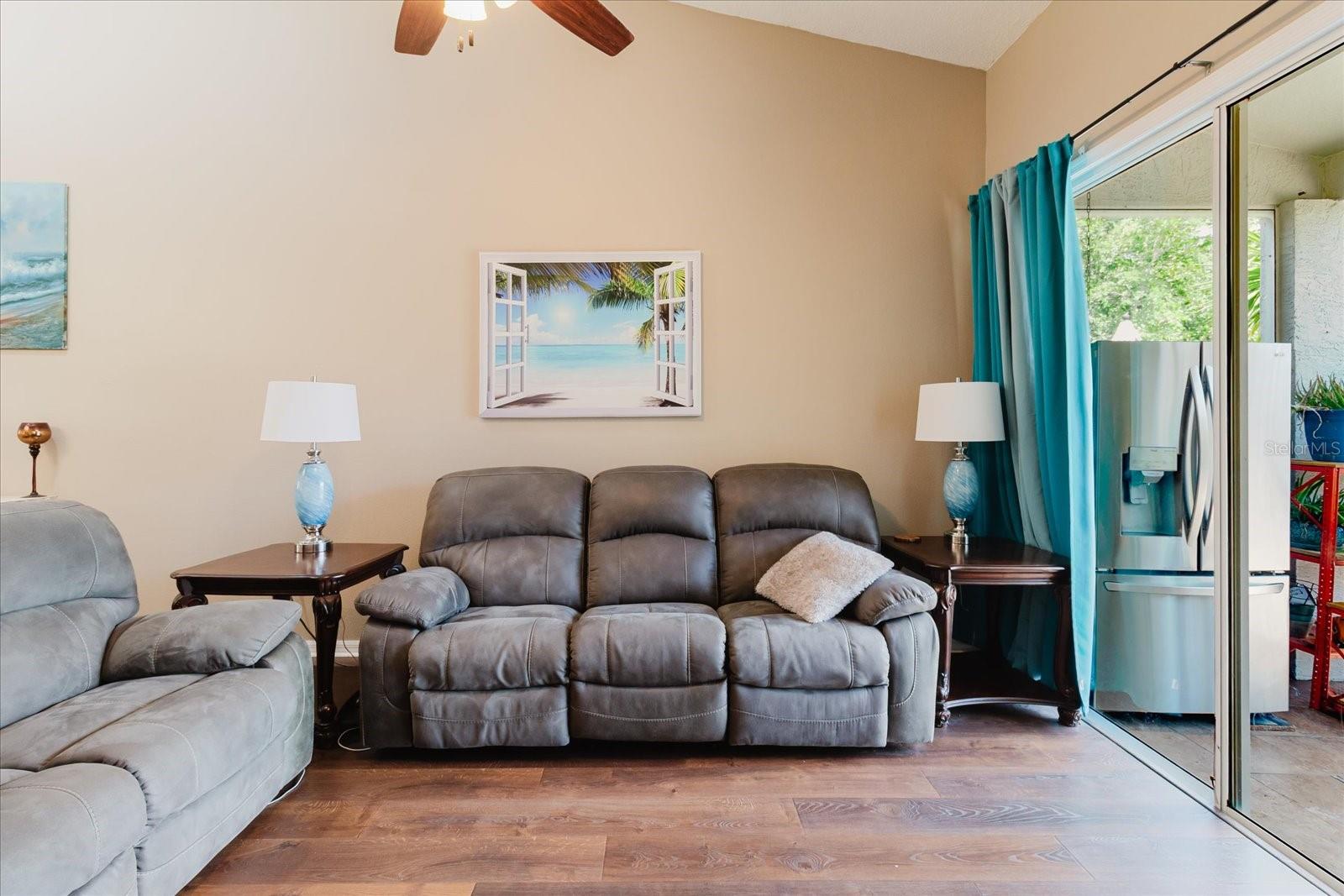 BROOKFIELD - Residential