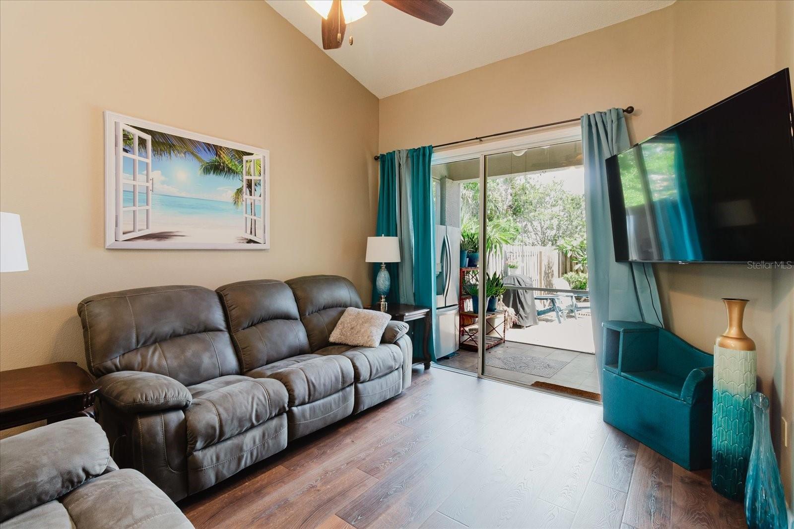 BROOKFIELD - Residential