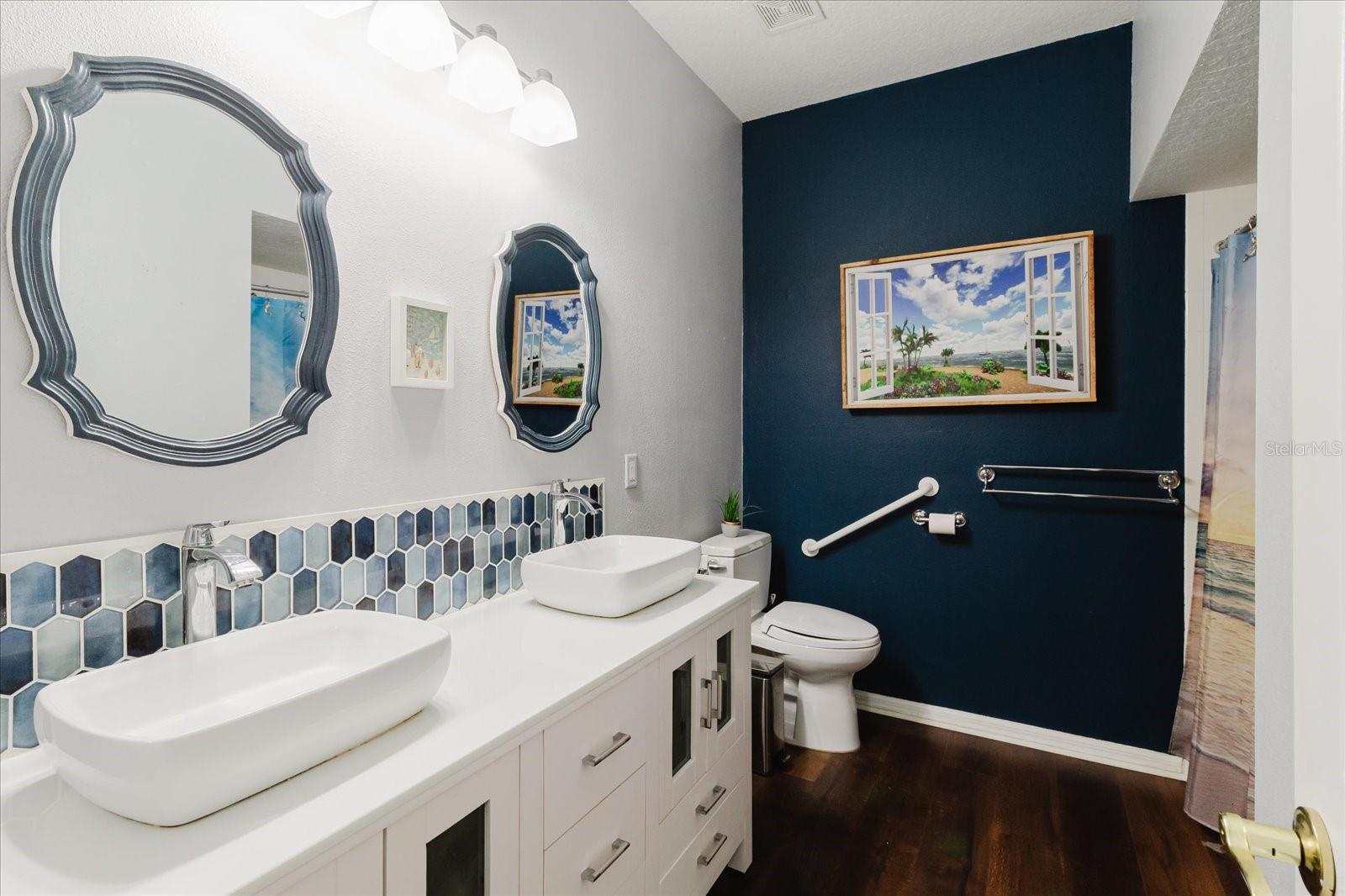 BROOKFIELD - Residential