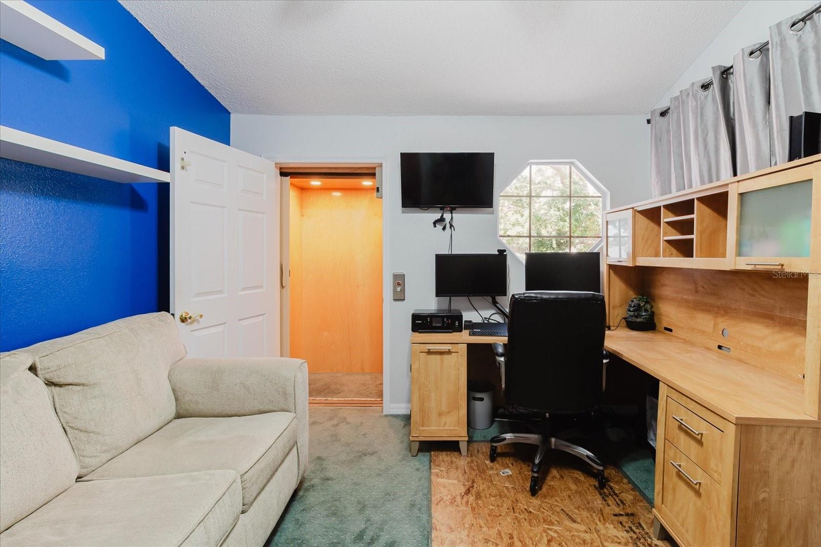BROOKFIELD - Residential