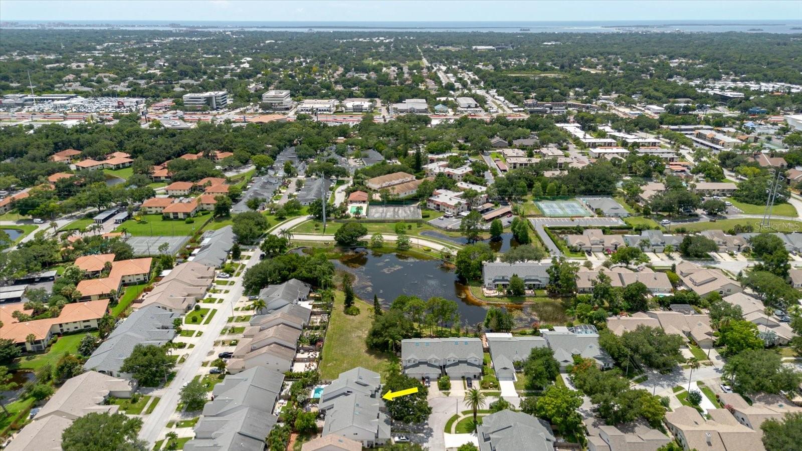 BROOKFIELD - Residential
