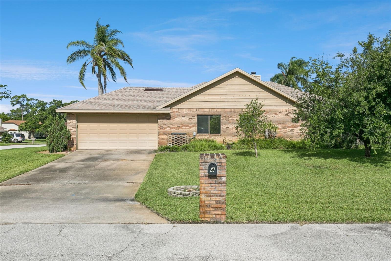 WOODBOUND LAKES - Residential