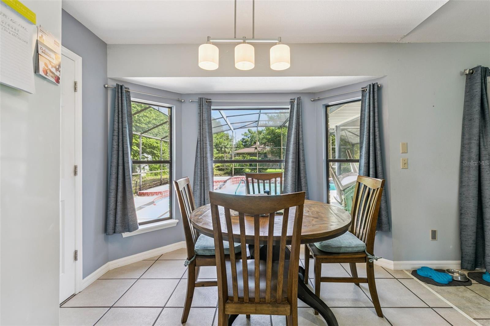 WOODBOUND LAKES - Residential