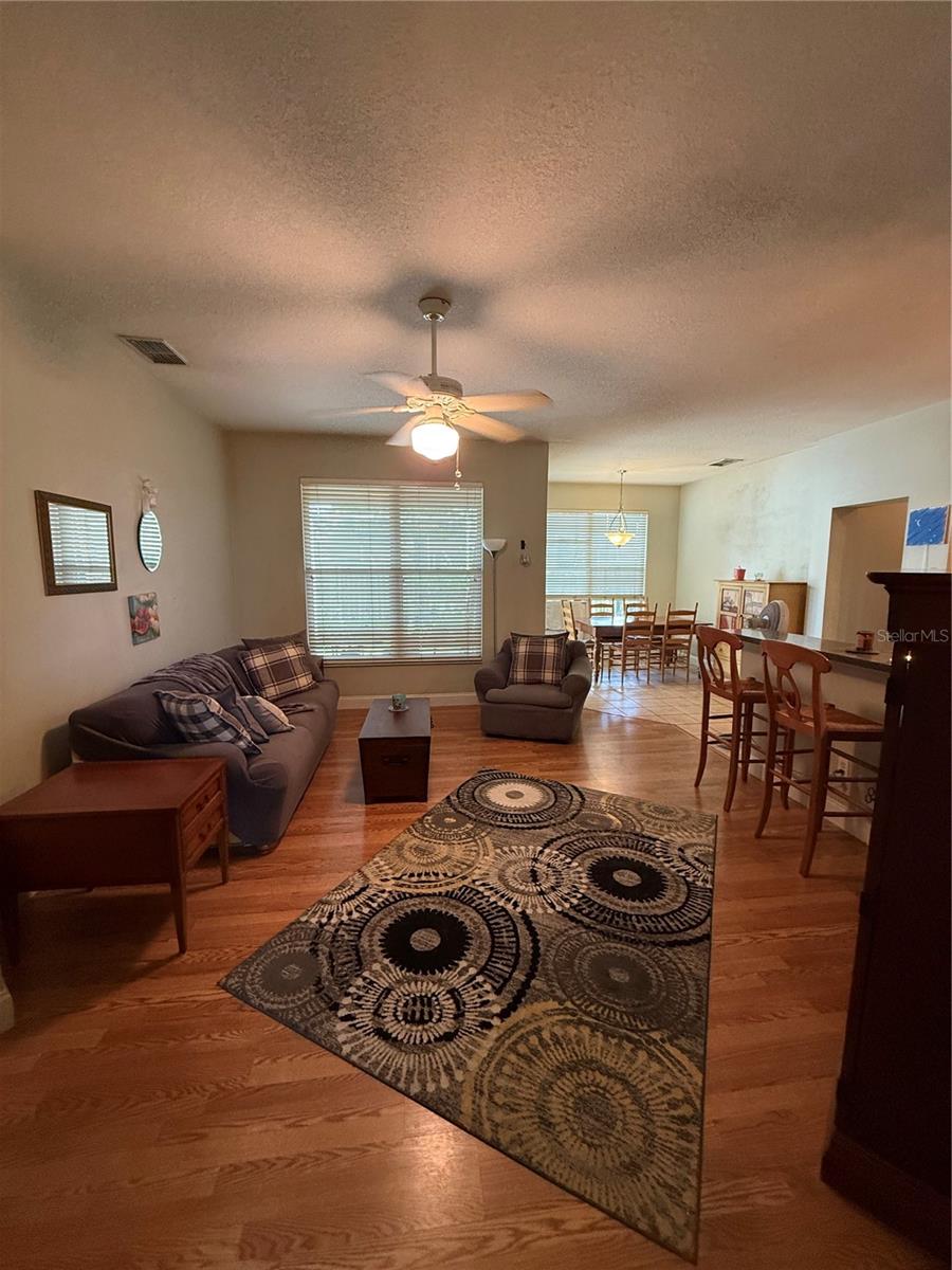 ALOMA WOODS PH 2 - Residential
