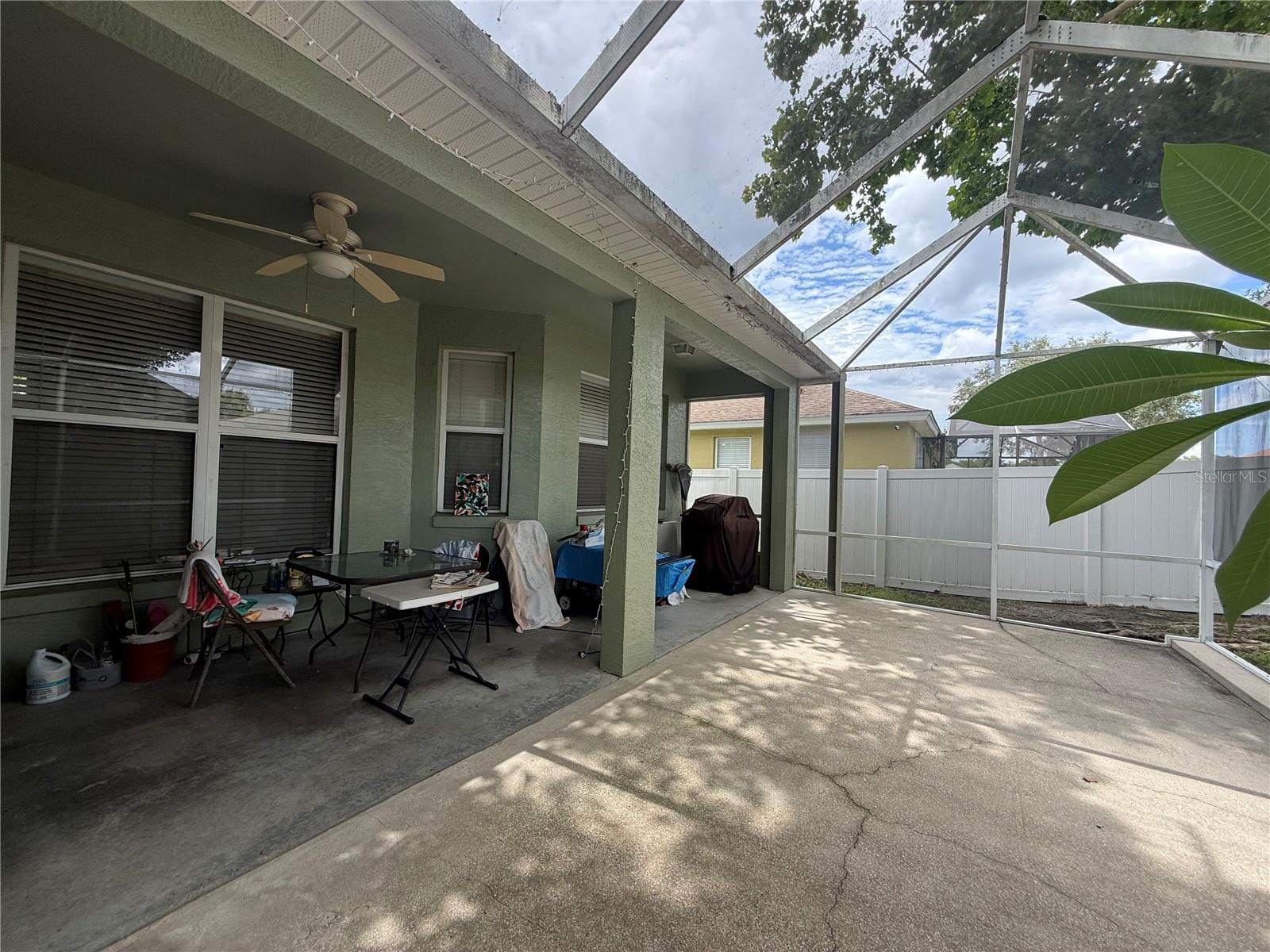 ALOMA WOODS PH 2 - Residential