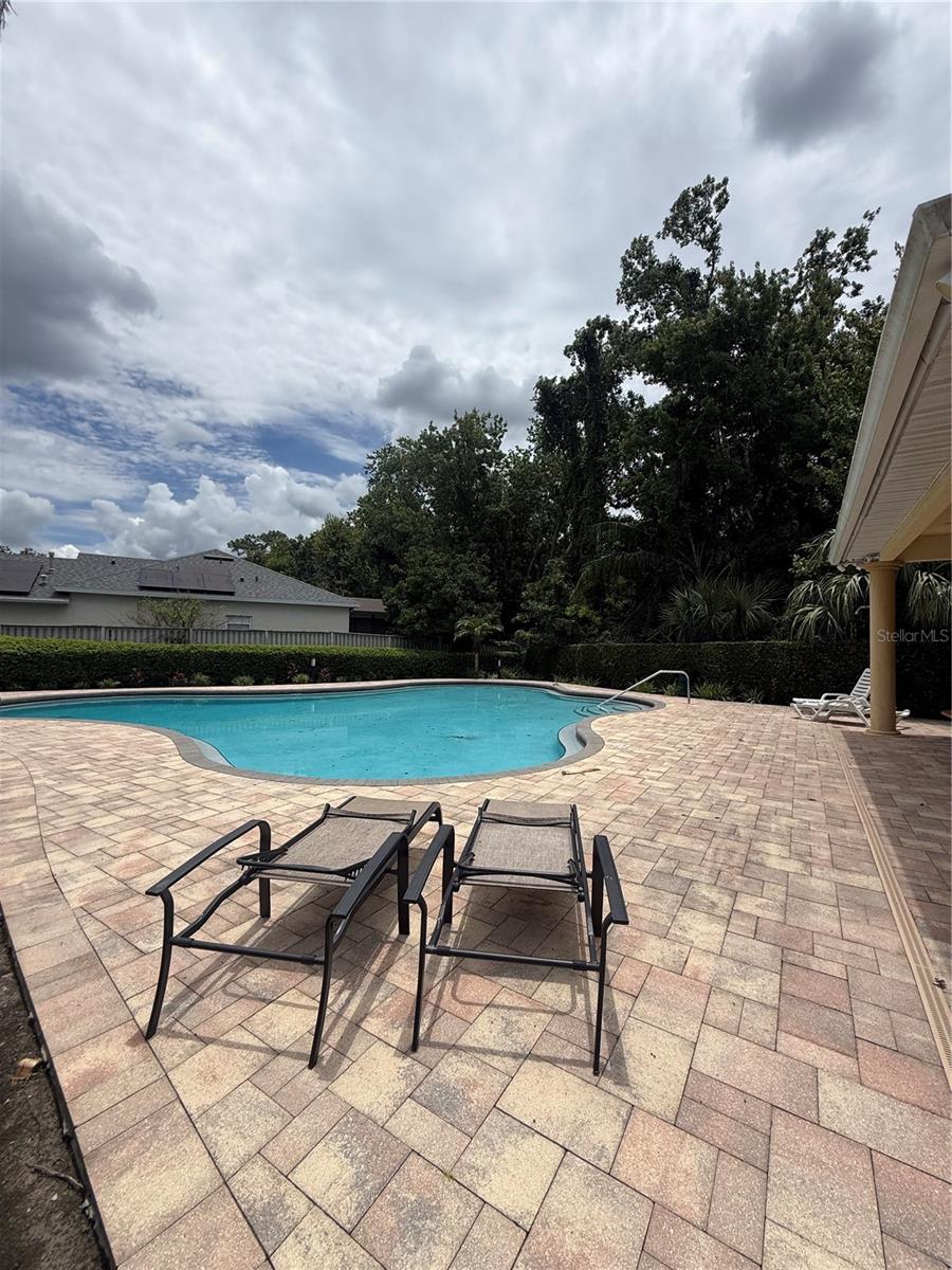 ALOMA WOODS PH 2 - Residential