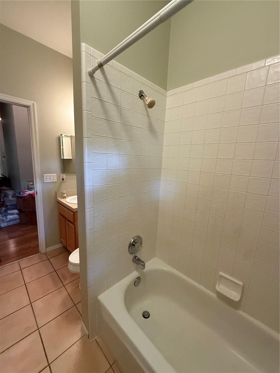ALOMA WOODS PH 2 - Residential
