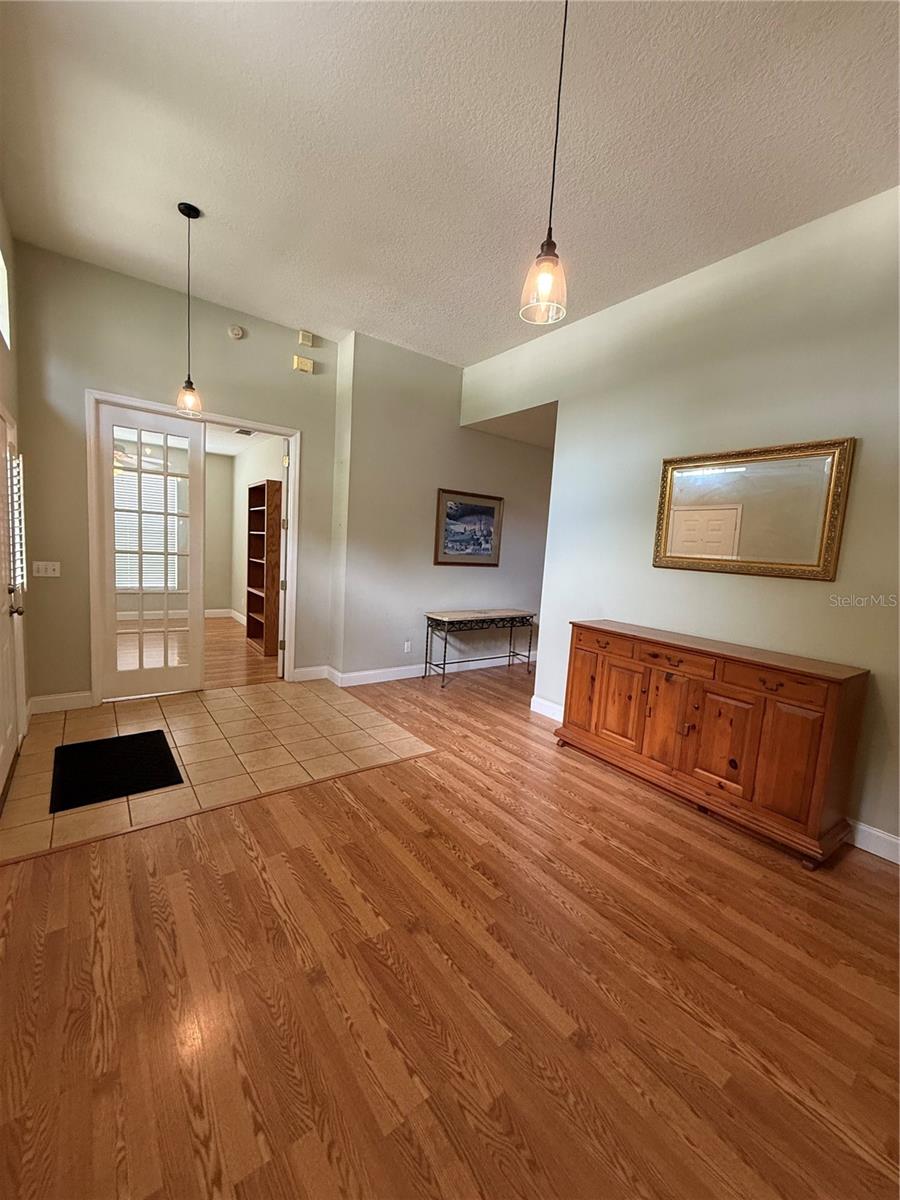 ALOMA WOODS PH 2 - Residential