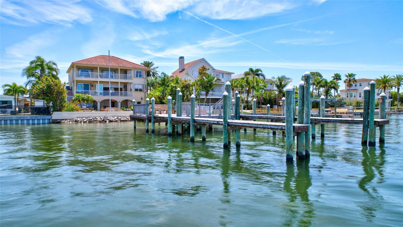 BAYWOOD SHORES - Residential