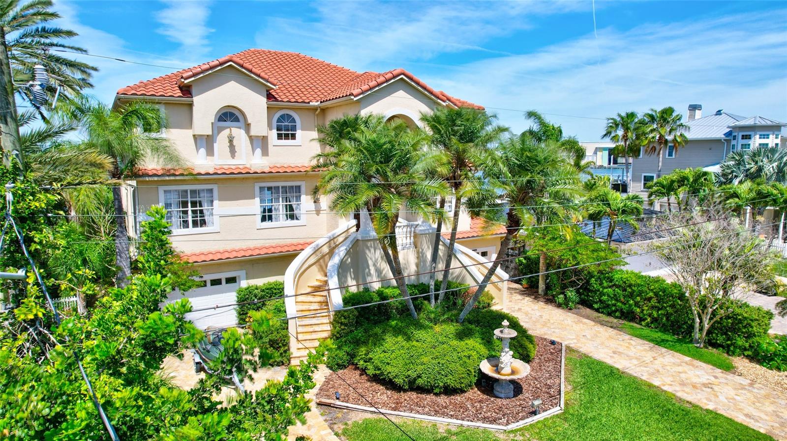 BAYWOOD SHORES - Residential