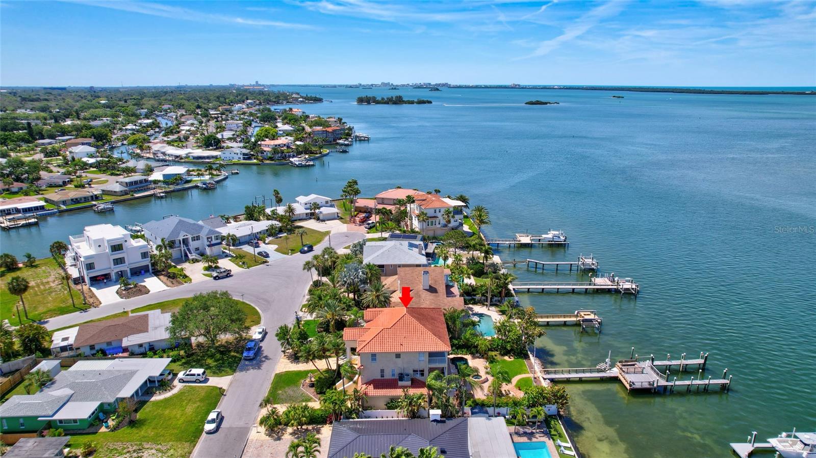 BAYWOOD SHORES - Residential