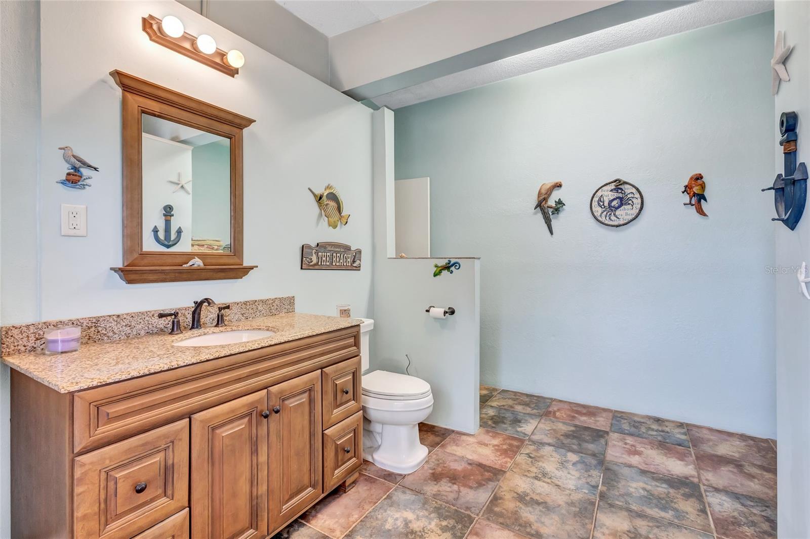 BAYWOOD SHORES - Residential