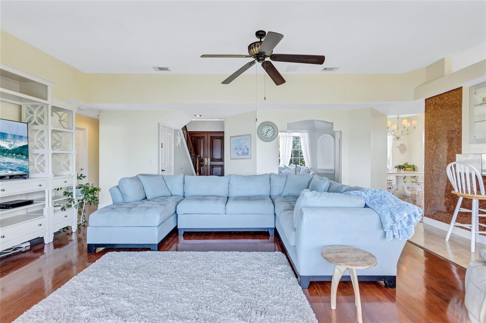 BAYWOOD SHORES - Residential