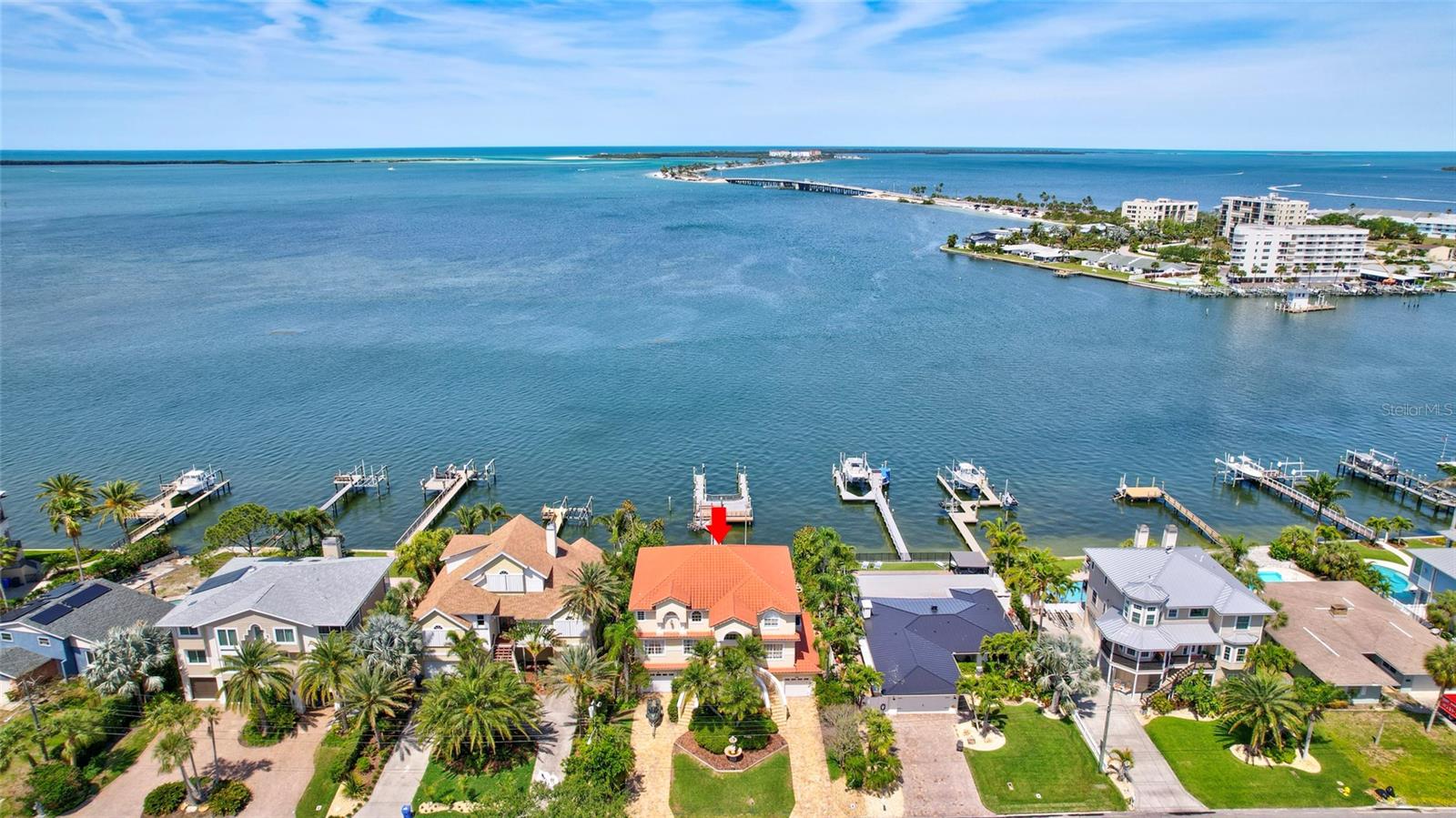 BAYWOOD SHORES - Residential