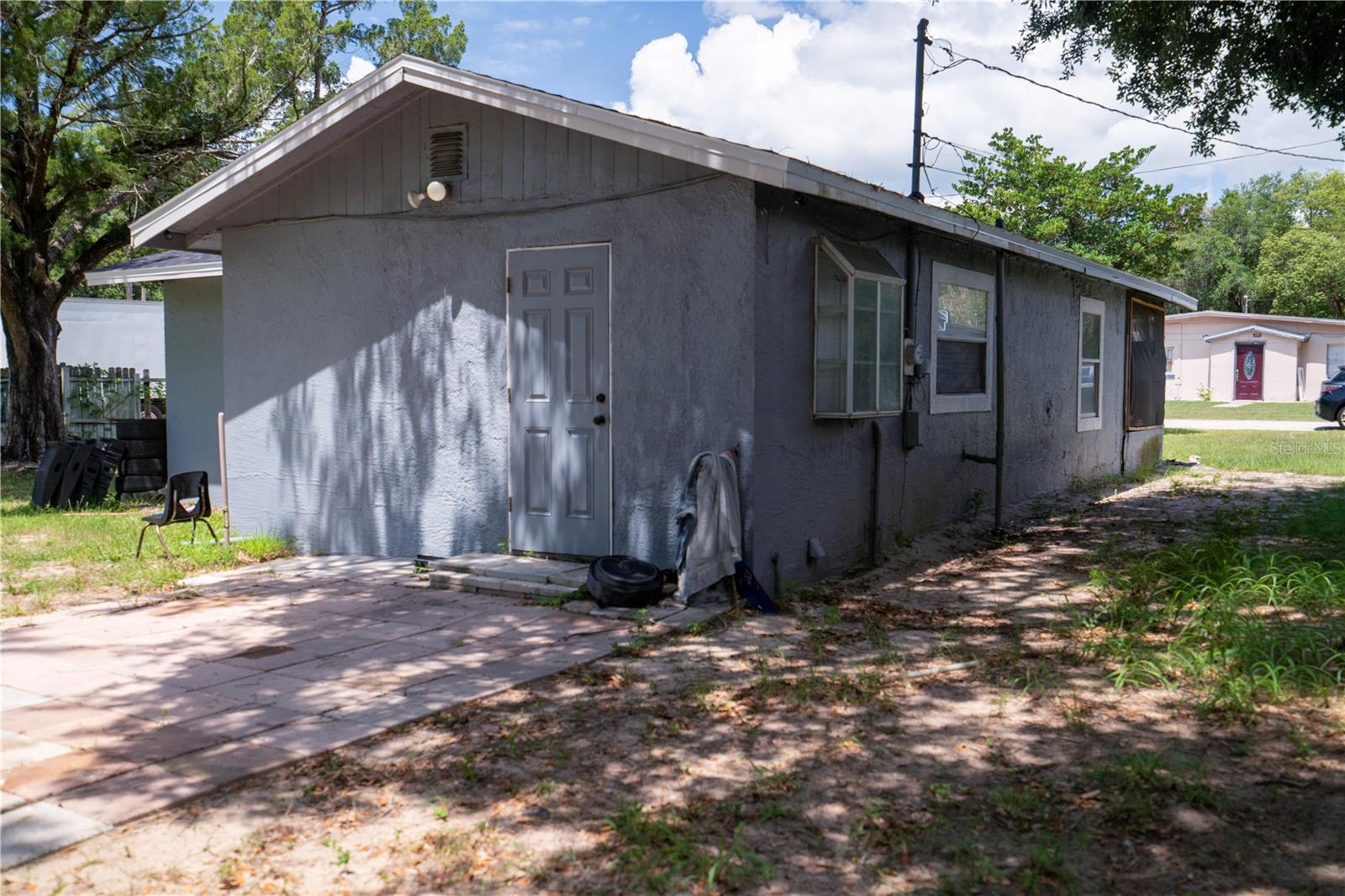 GROVELAND A M DAVIS RESUB - Residential