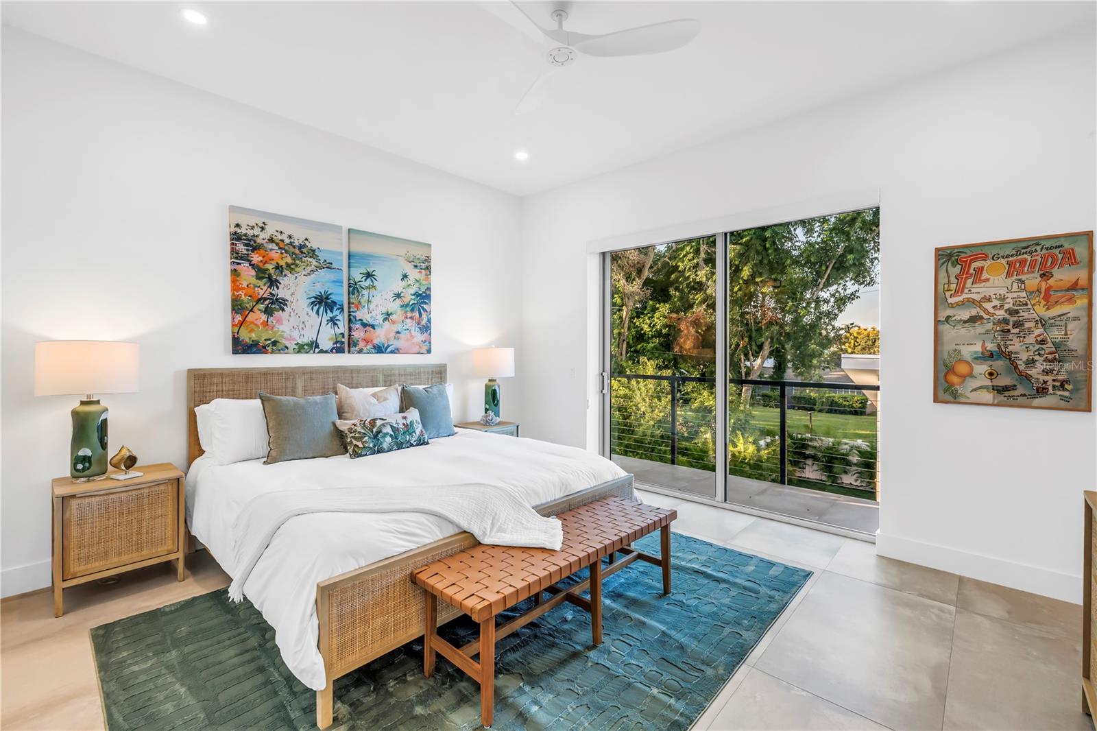 LA LINDA TERRACE - Residential