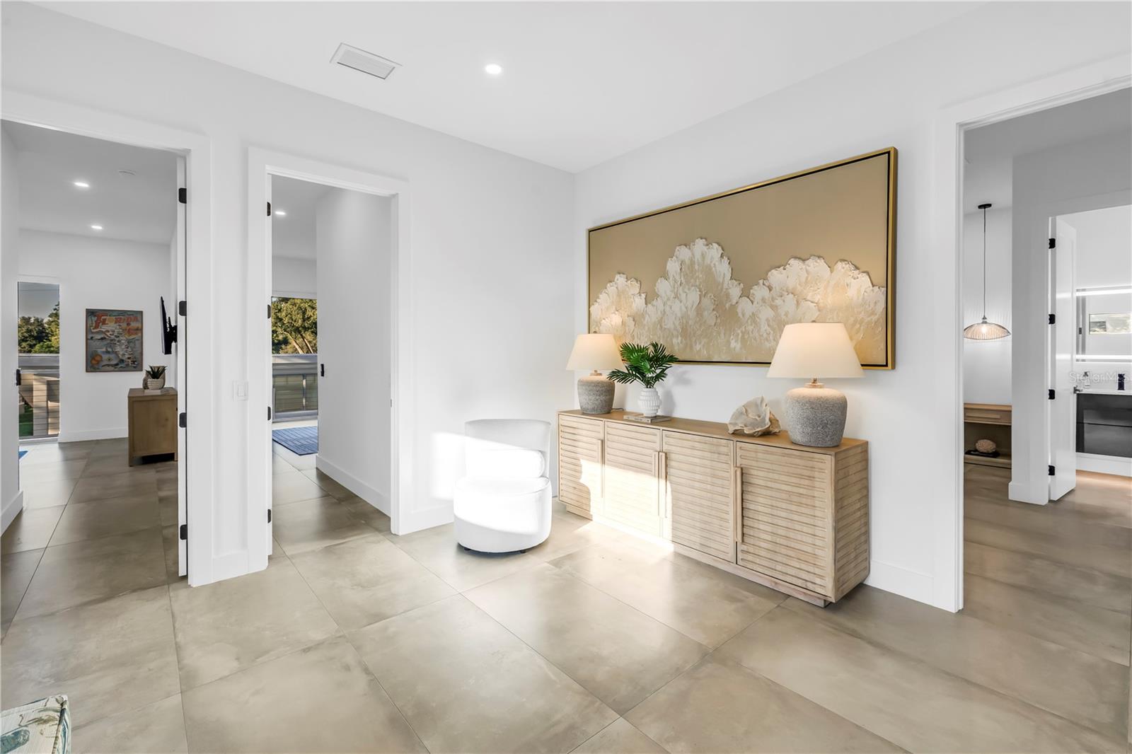 LA LINDA TERRACE - Residential