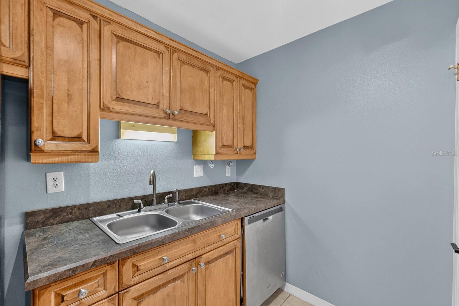 CONDO AT GEORGETOWN - Residential