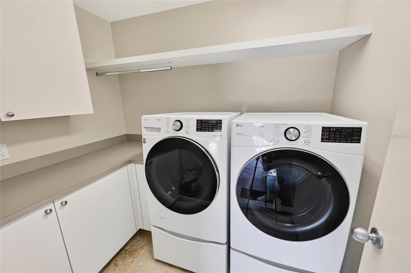 BIRD KEY SUB - Residential Lease