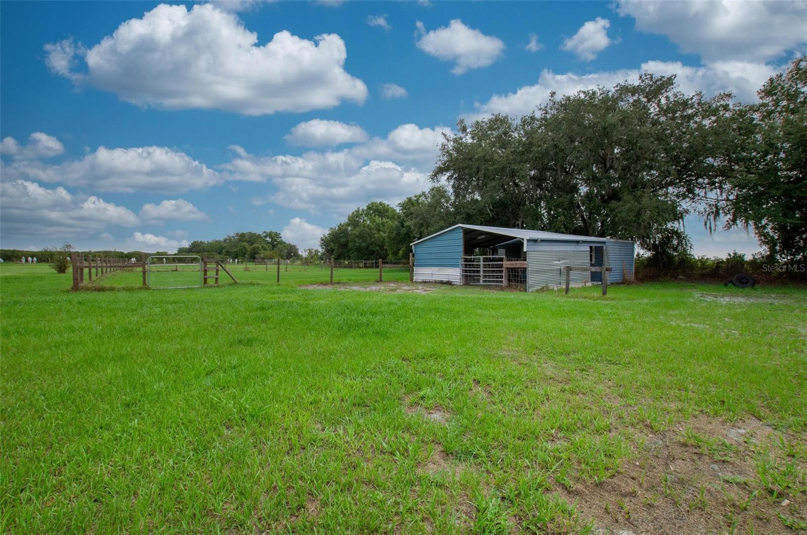 ARCADIA ACRES SEC 1 - Residential