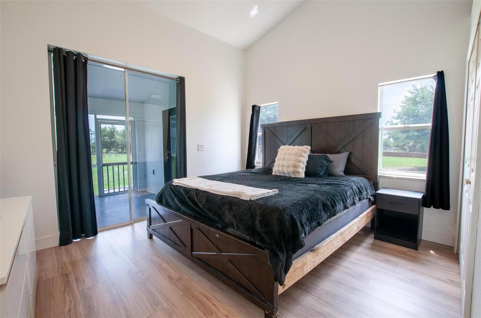 ARCADIA ACRES SEC 1 - Residential