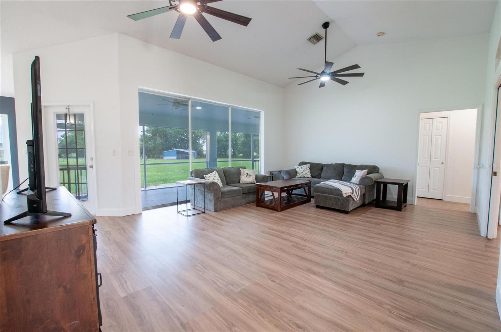 ARCADIA ACRES SEC 1 - Residential