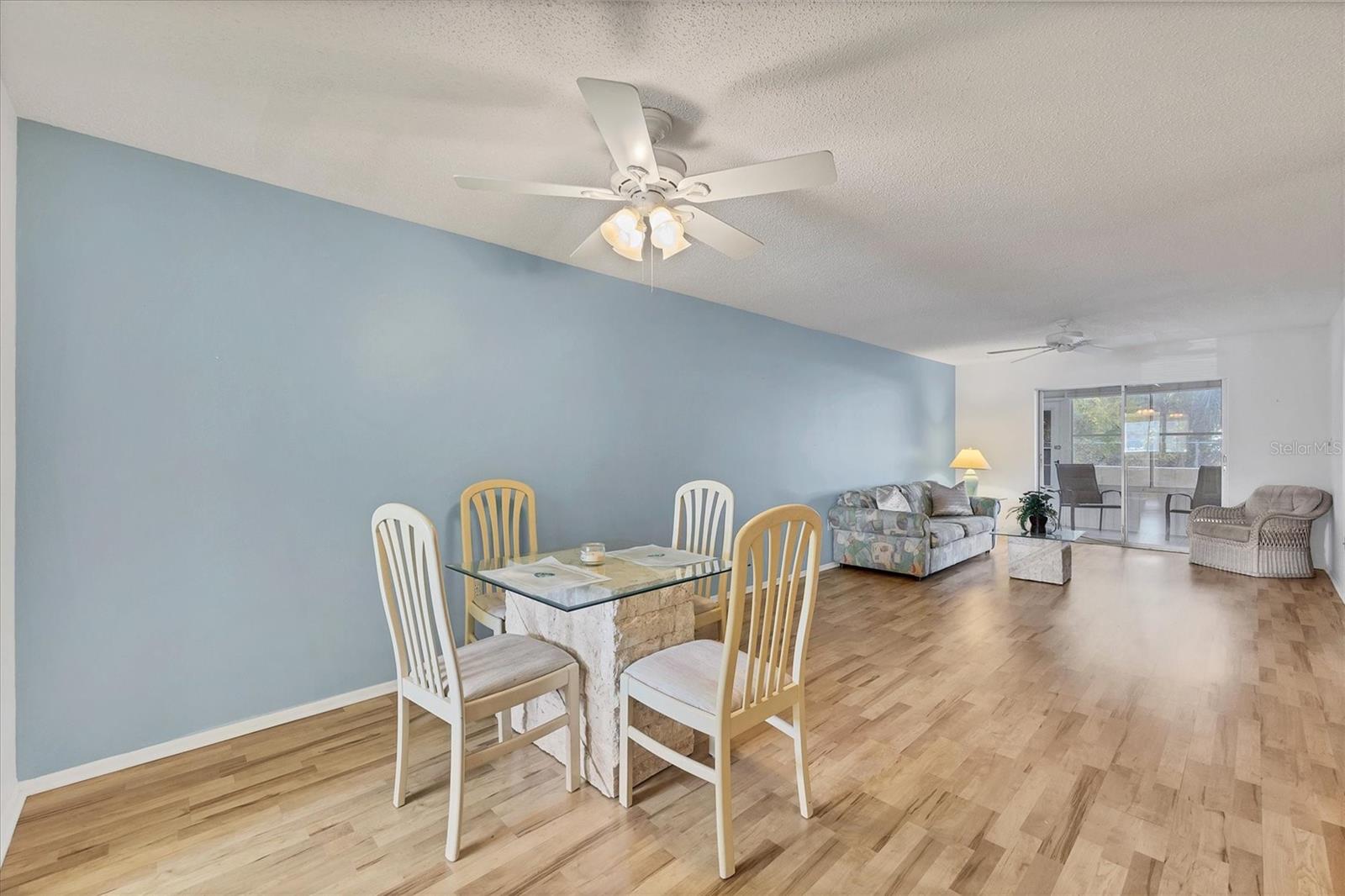 BAYSHORE ON THE LAKE APTS II SEC 3 - Residential