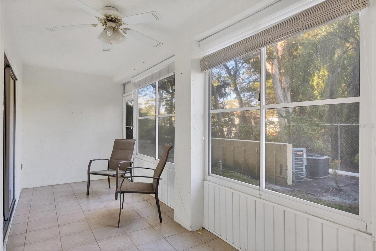 BAYSHORE ON THE LAKE APTS II SEC 3 - Residential